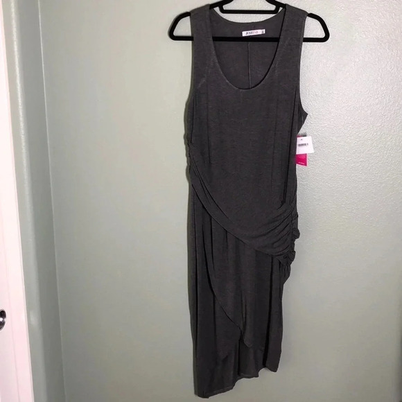 JustFab Dresses & Skirts - JUST FAB Faux Wrap Dress